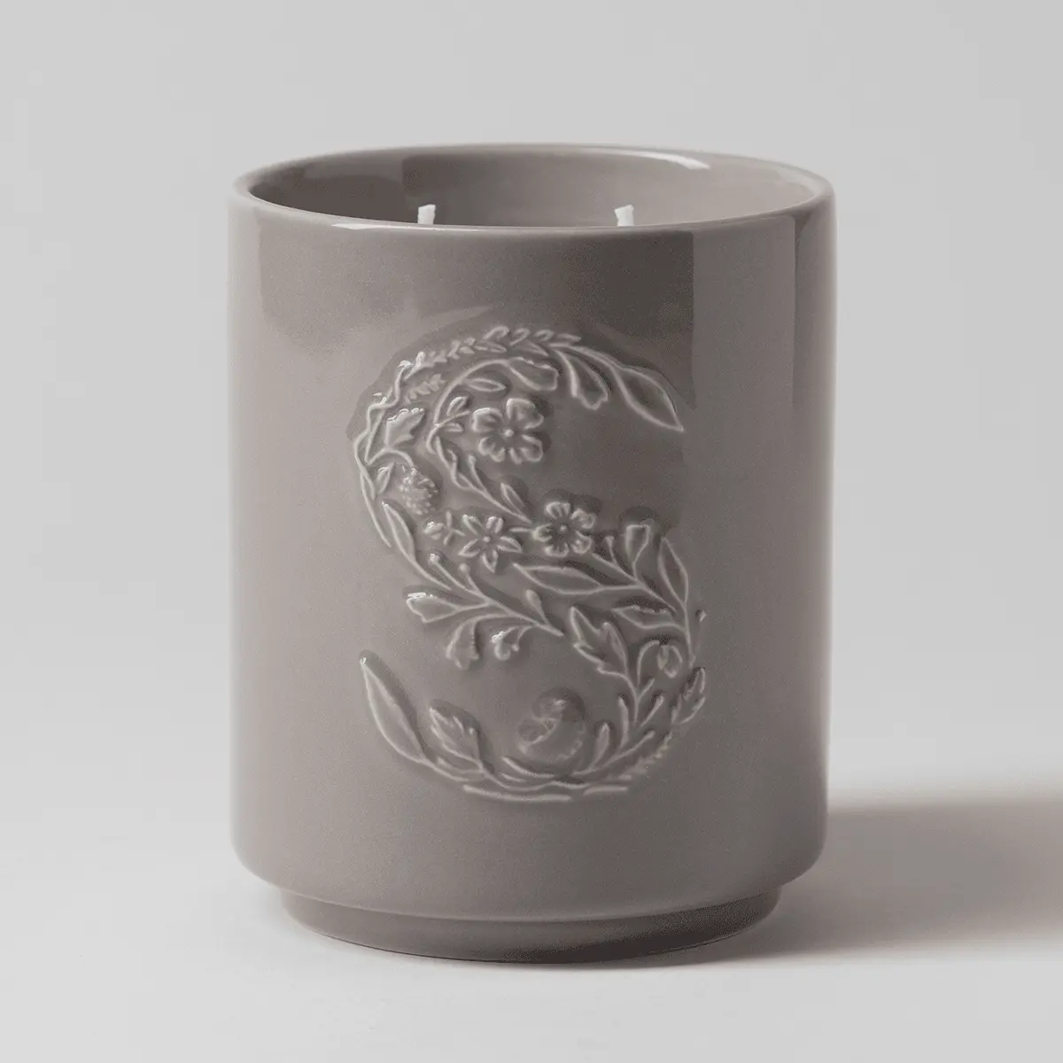 Cocoa Cashmere Scented Candle photo 3