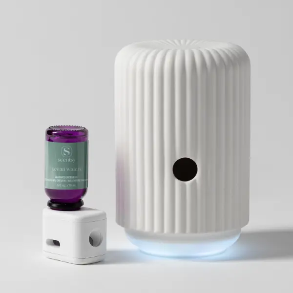 Scentsy Solo Diffuser & One Ocean Waters 15 mL Fragrance Cartridge